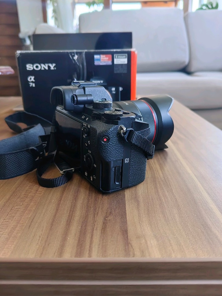 Sony a7 II - samyang 35mm f1.8 - 4