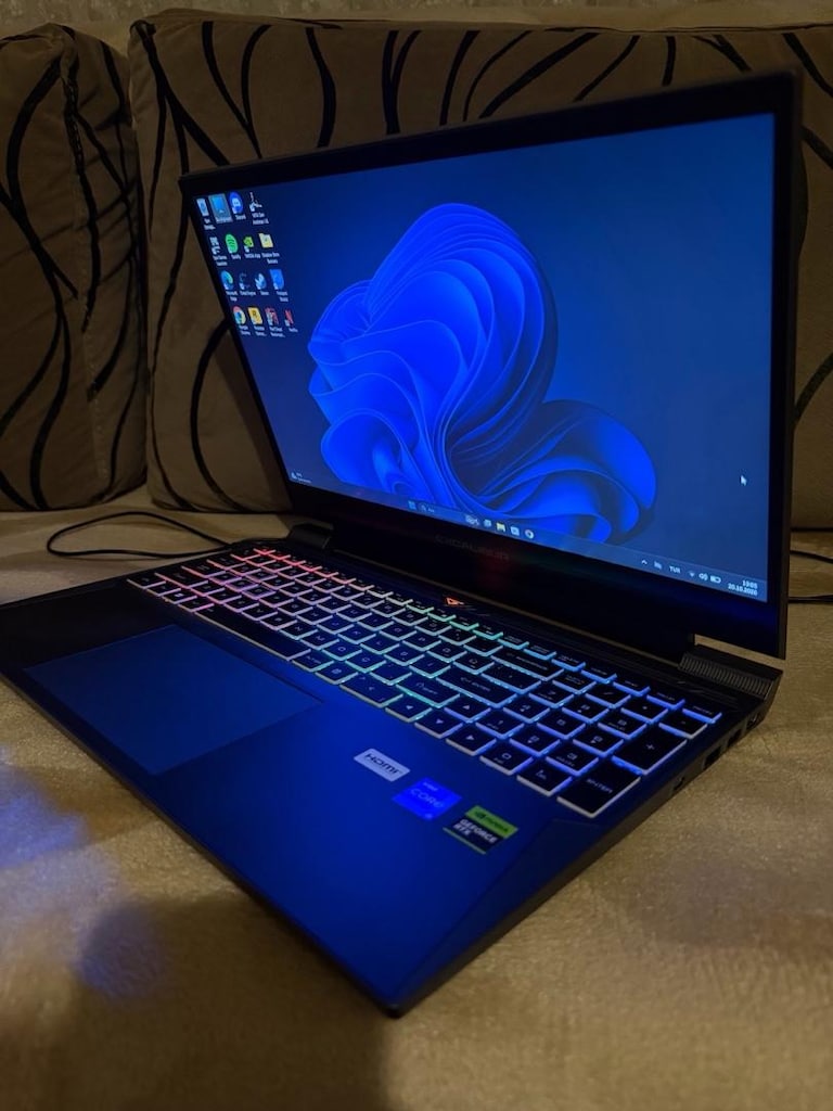 Casper Excalibur RTX 4050 6 GB Ekran Kartı 32 GB Ram 1 TB SSD 144Hz - 3