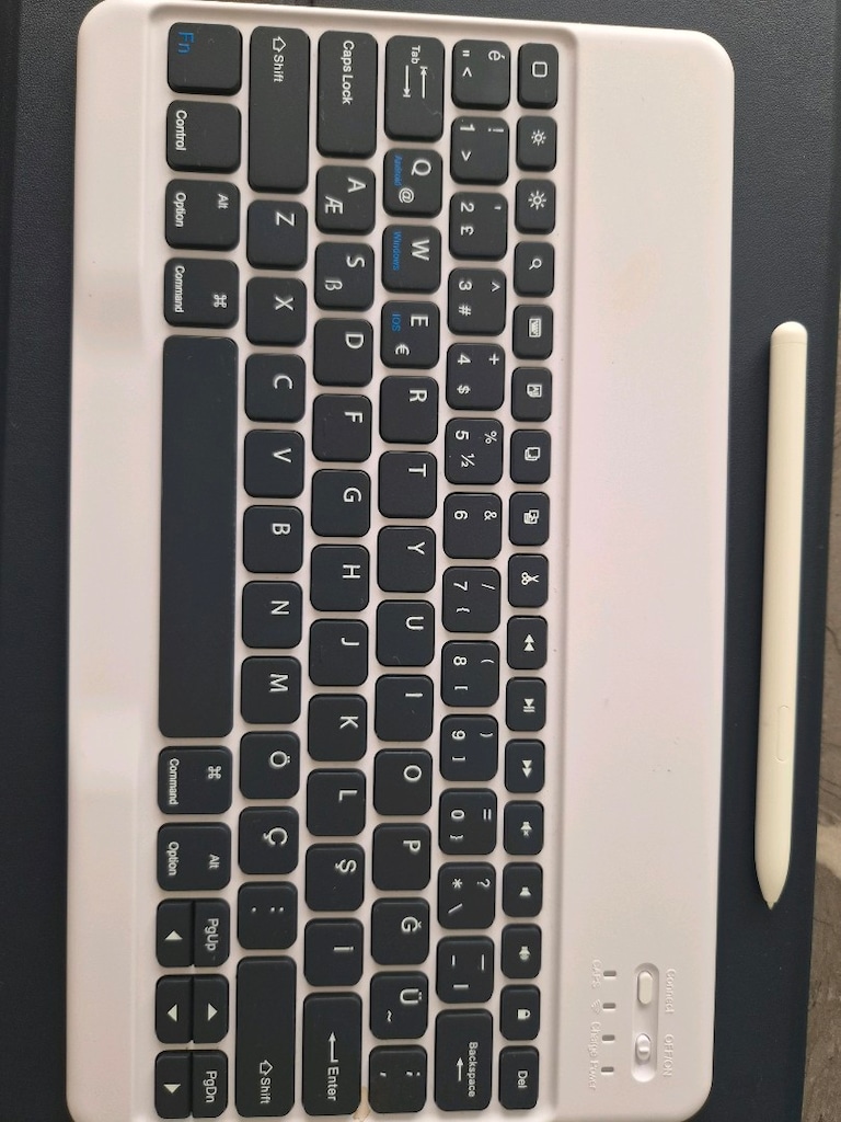 Samsung S10 FE+ Tablet - 2