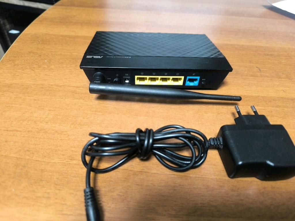 Asus router RT-N10 Wireless n router - 4