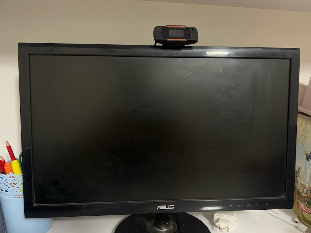 Sorunsuz Çalışan Oyuncu Klavyesi, Mouse, Monitör ve Kamera Seti - 5