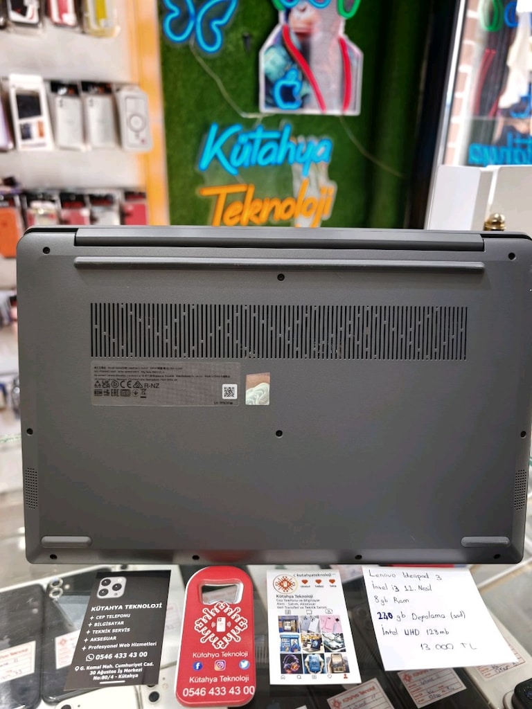 Lenovo ideaPad 3 i3 12. Nesil 8gb ram 240 SSD Fiyat 13000 TL - 2