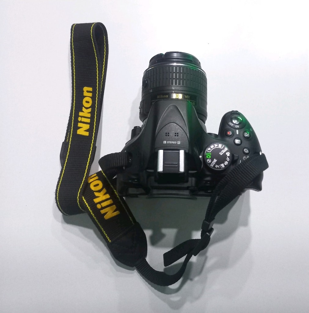 Temiz Nikon D5200 DSLR Fotoğraf Makinesi - 2