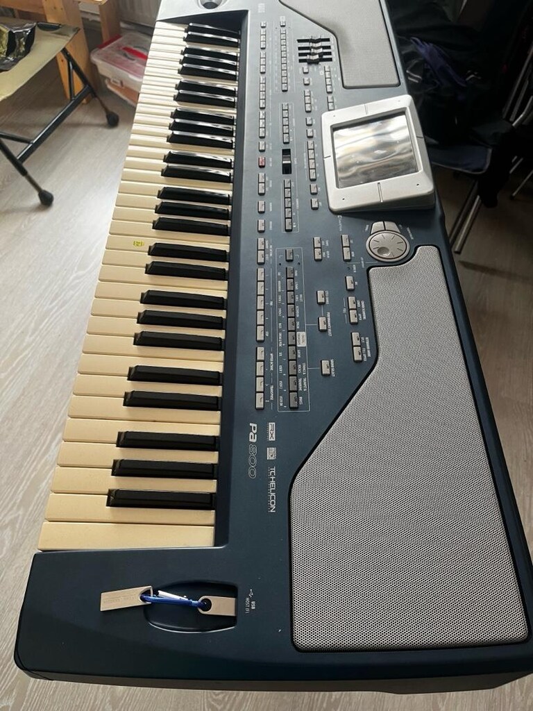 Korg pa800 - 3