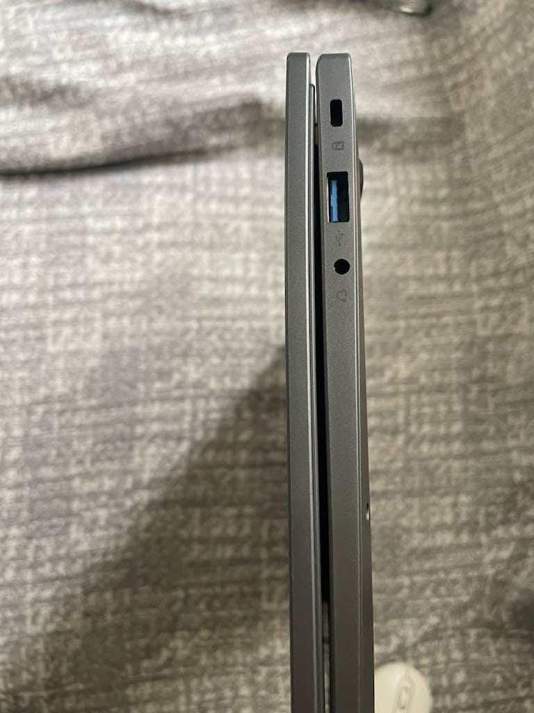 ACER LAPTOP 256GB 8Gb - 5