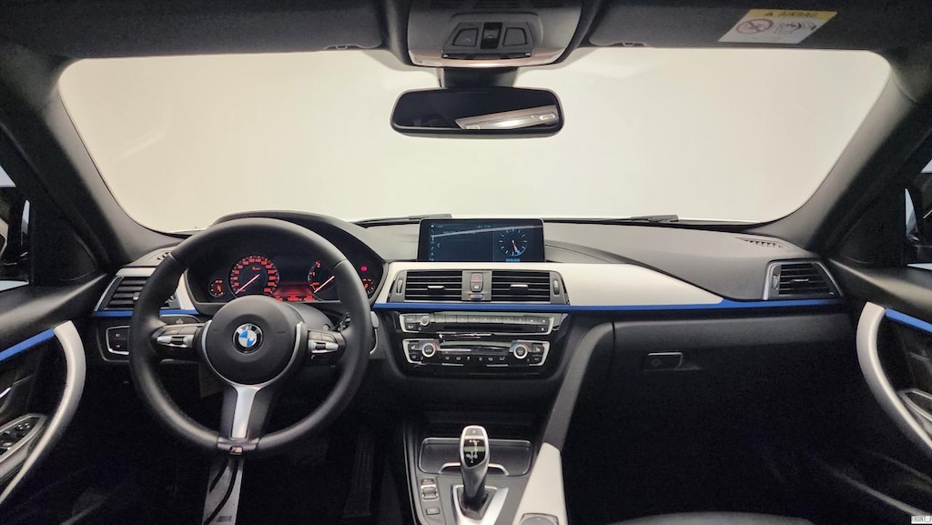 BMW 318i SEDAN 1.5 136 EDITION M SPORT - 11