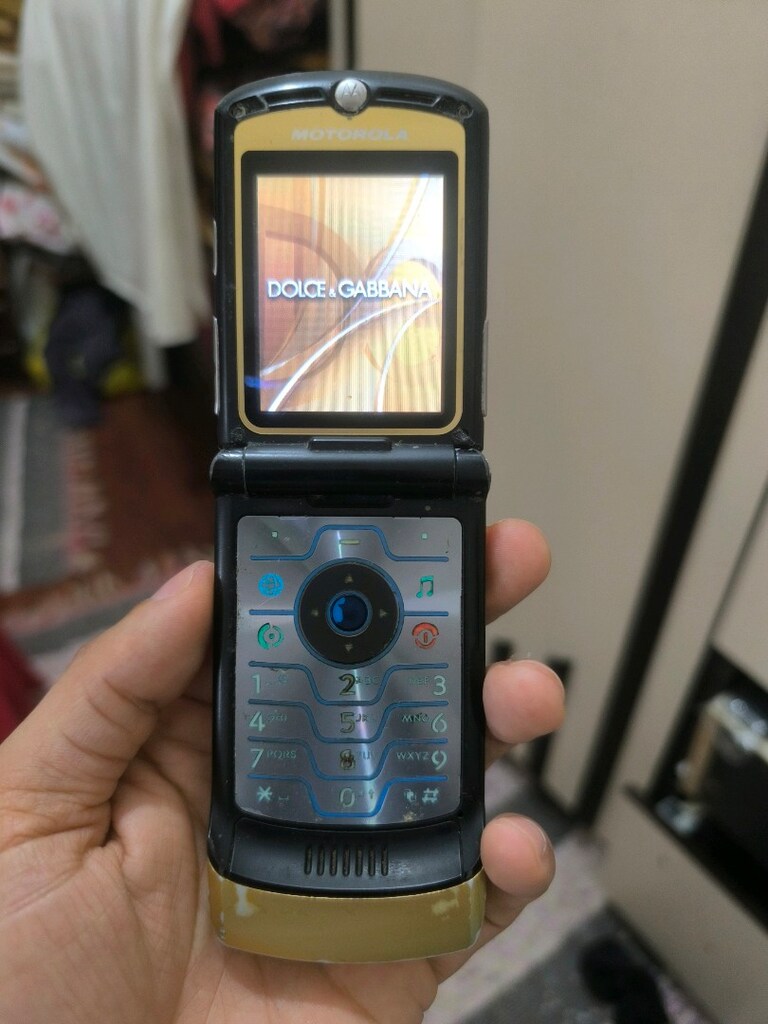 orj Motorola V3i dolce Gabbana özel seri çift ekranlı kapaklı kayıtlı - 3