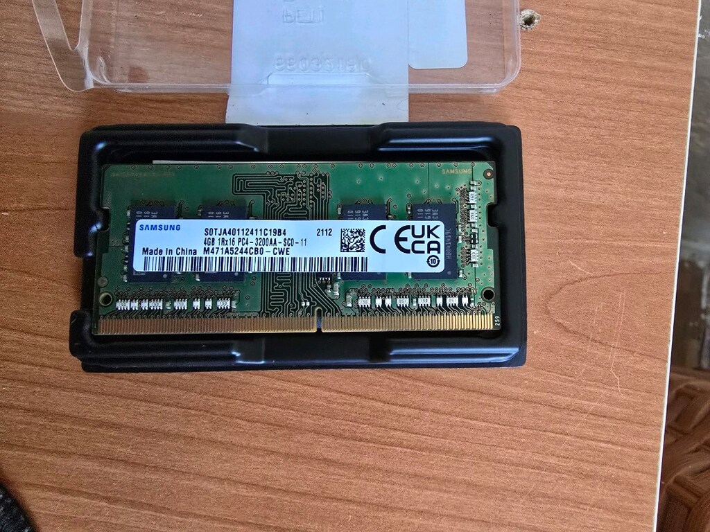 2x4gb samsung 3200mhz ram - 2