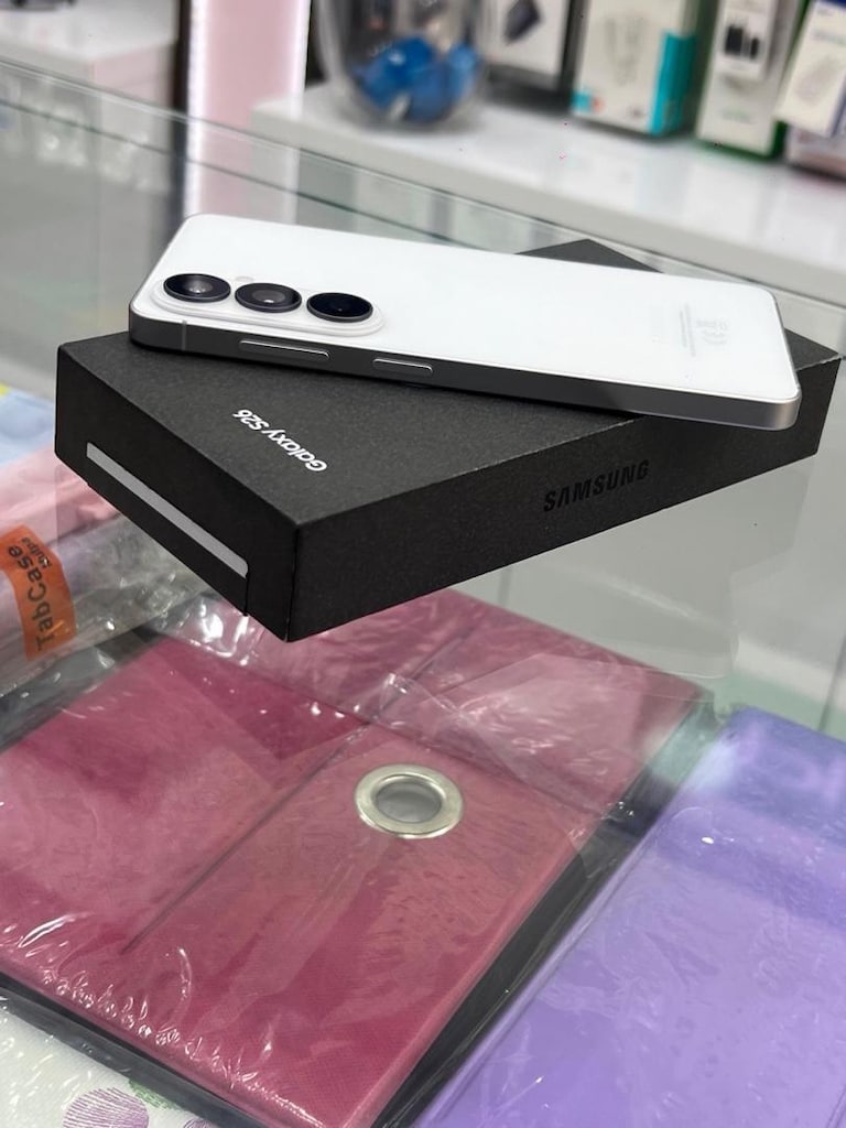 Samsung S26 256 Gb - 2