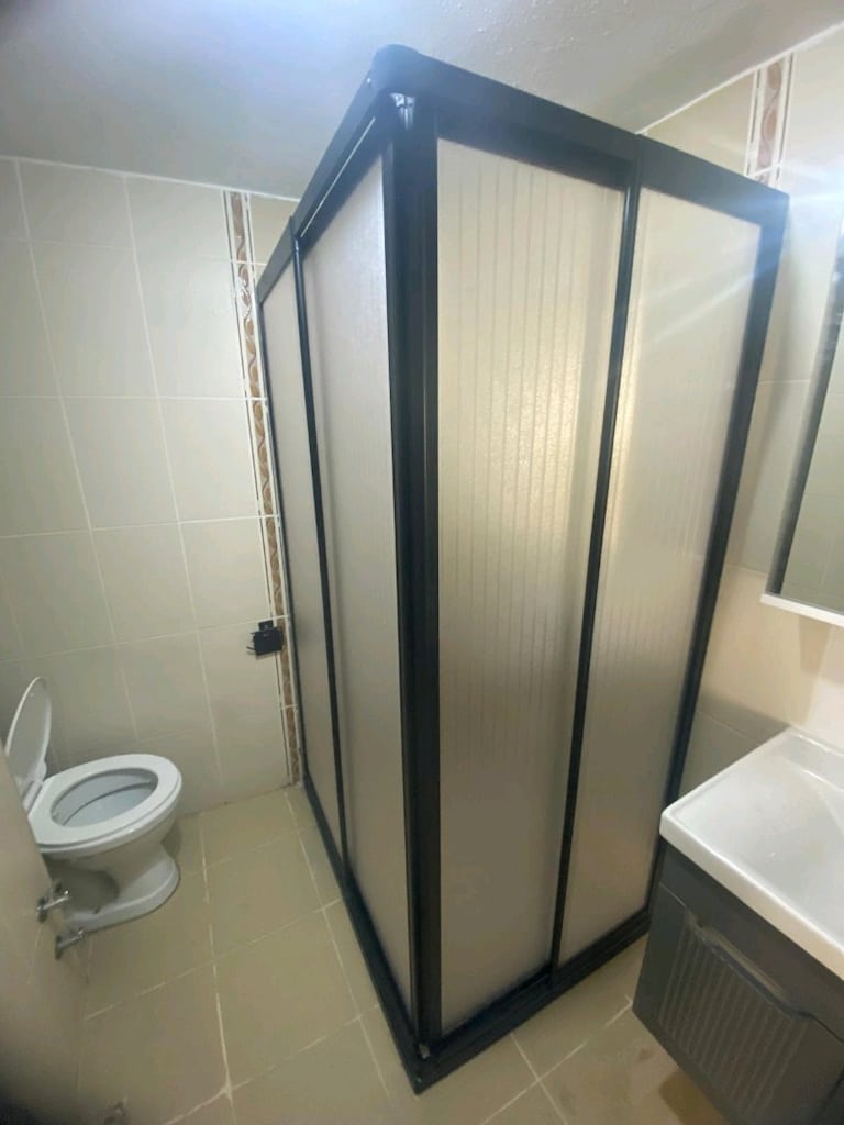 DUŞAKABİNDE FIRSAT - 10