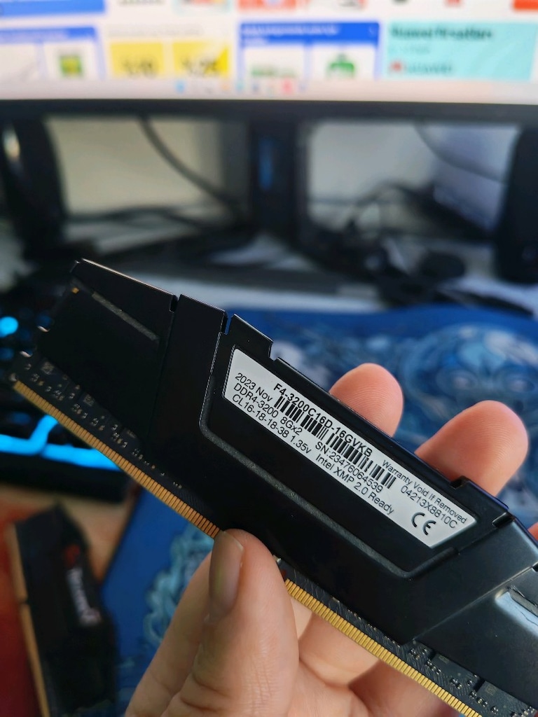 G. SKILL 8GB DDR4 3200MHZ RAM - 3