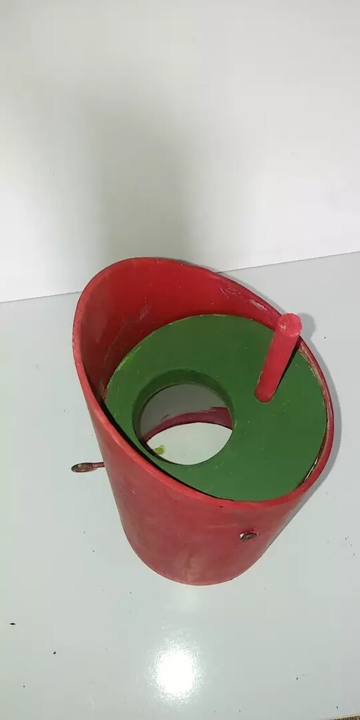 Bahçe kuş yuvası. - 2