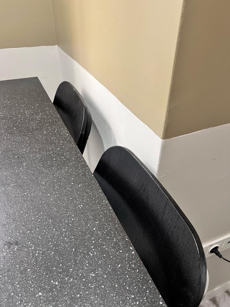 Ikea 4 adet FRANKLIN siyah 74 cm bar sandalyesi ve masa - 13