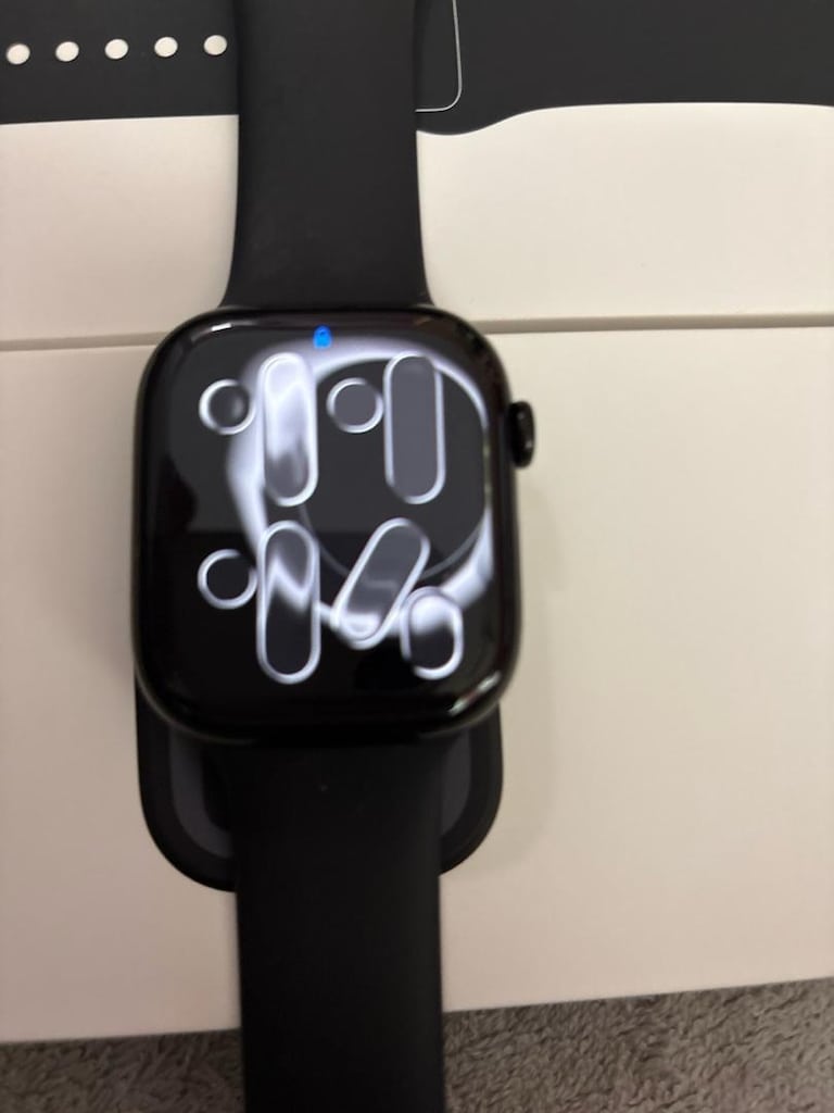 Apple Watch 10 - 4