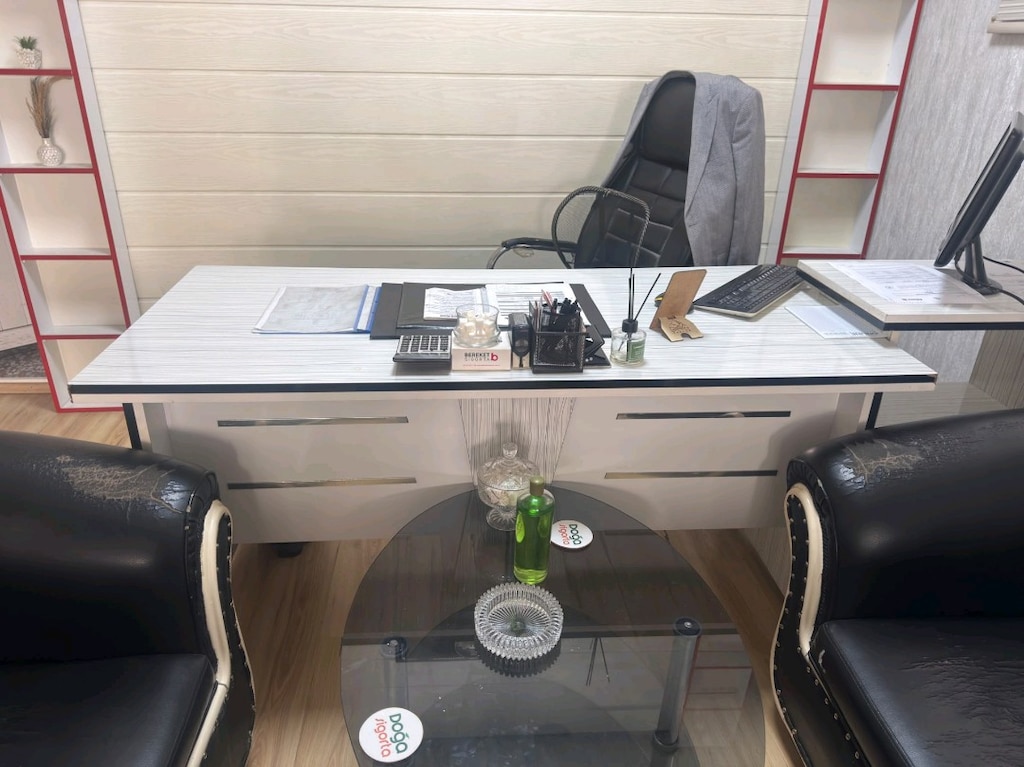 Temiz kullanılmış Ofis Mobilyaları - 15