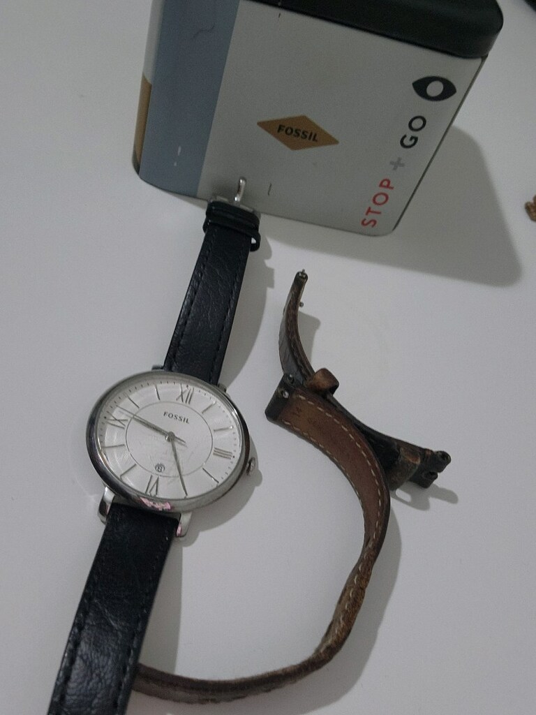fossil saat