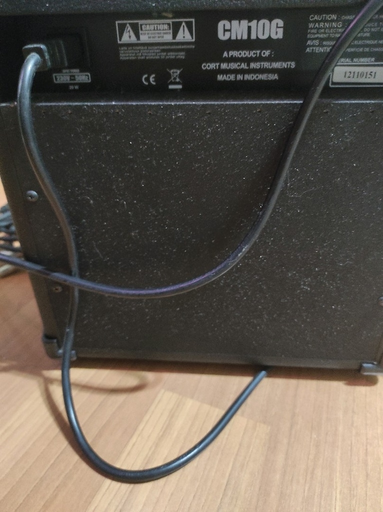 Cort CM 10G Elektro gitar amfisi - 4