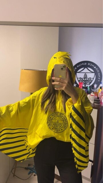 Fenerbahçe kanarya yağmurluk