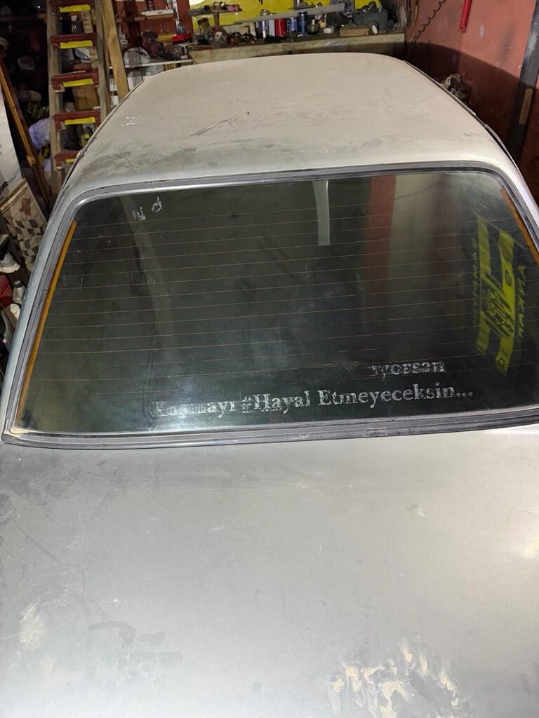 bmw e30 Orjinal Çıkma arka cam temiz - 3