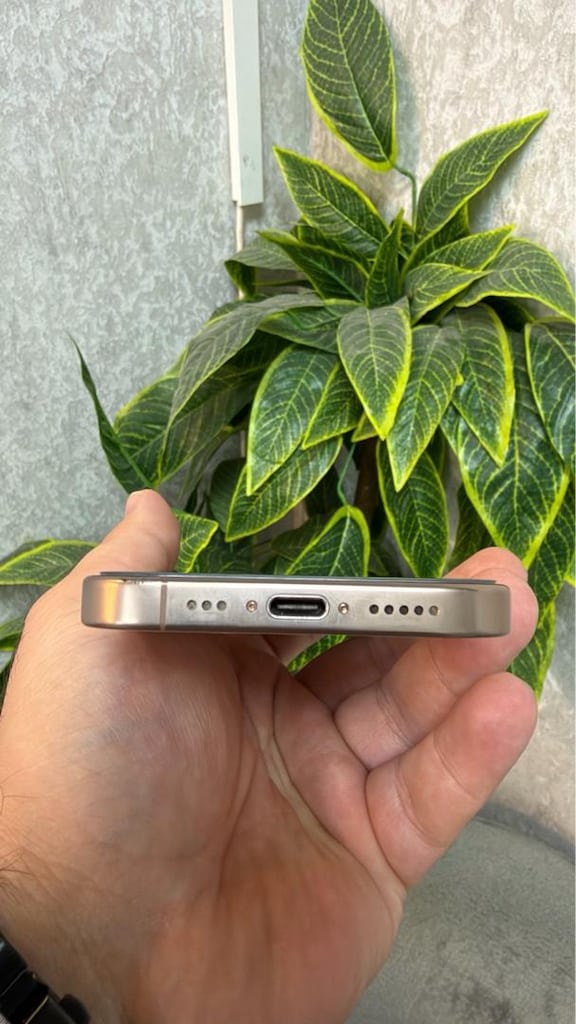 iPhone 16 Pro -128- Takas olur - 6
