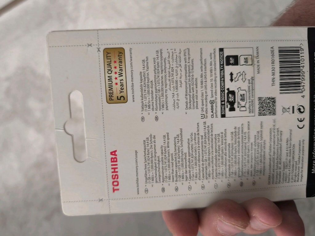 Toshiba - 2