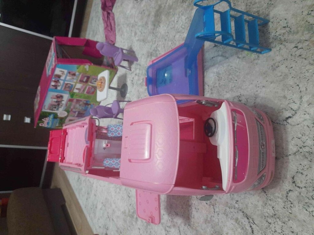 Barbie Oyun Karavanı - 6