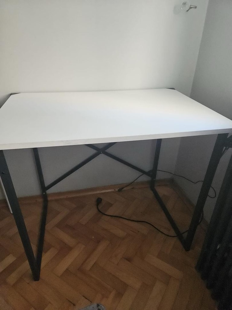 Beyaz Tablalı Siyah Metal Ayaklı Çalışma Masası - 3