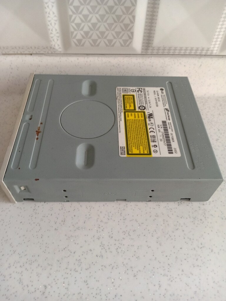 LG marka cd okuyucu - 3