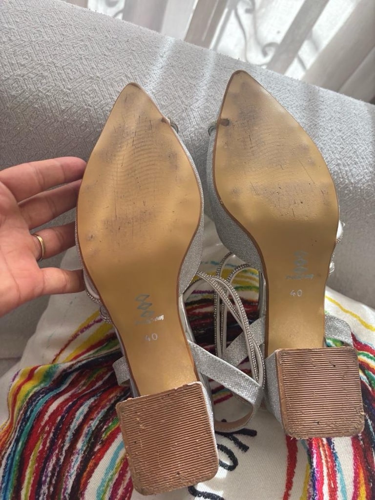 İnce Topuklu Gümüş Slingback Ayakkabı - 4
