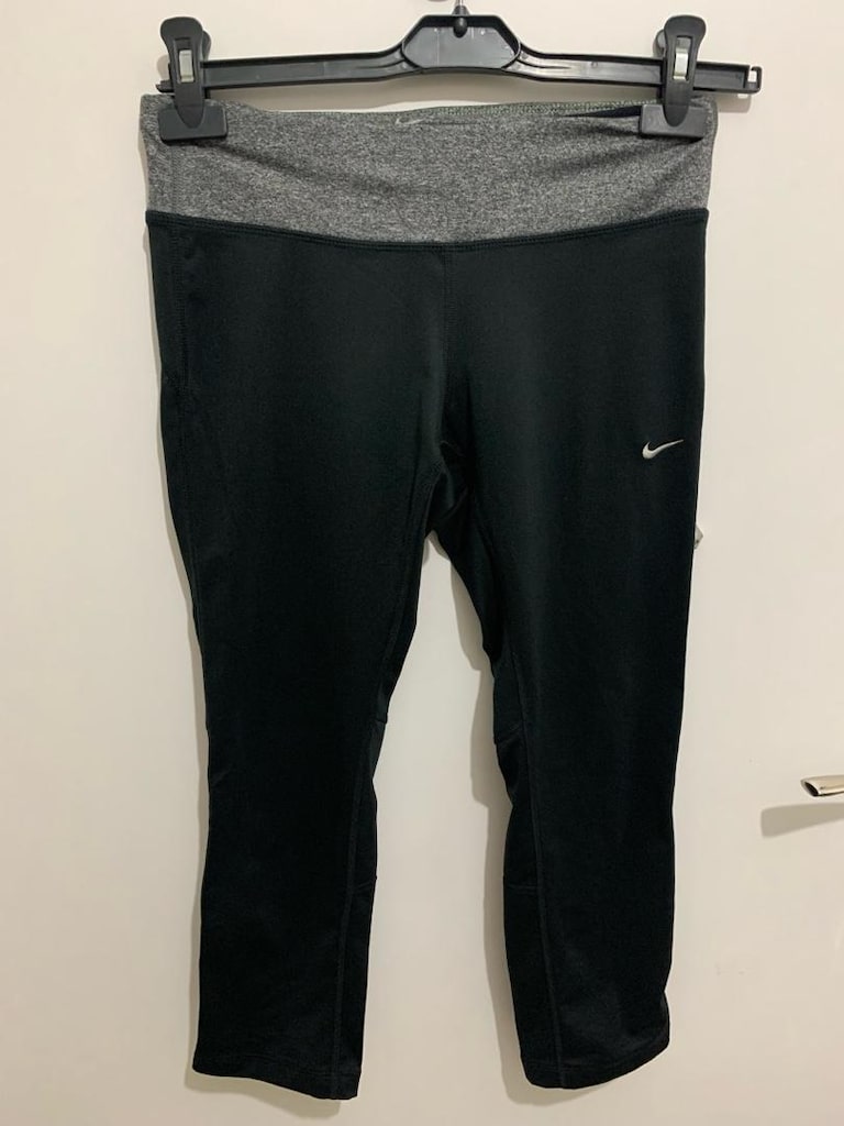 Nike S beden spor siyah tayt