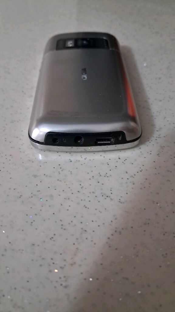 NOKIA C6 01 CEP TELEFONU - 6