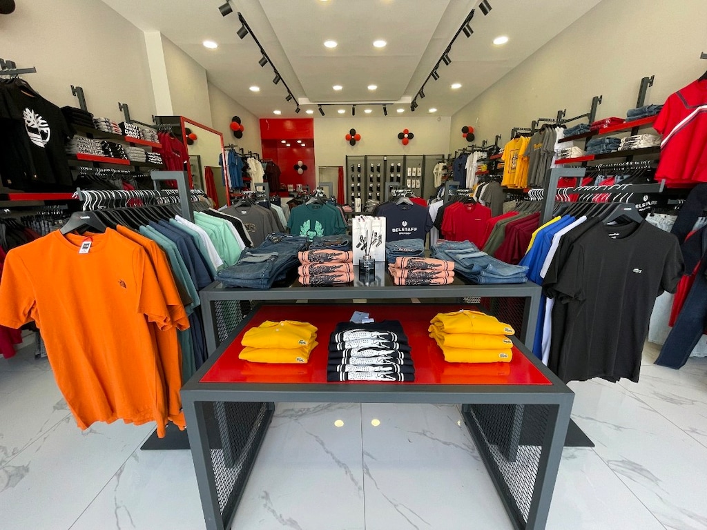 mağaza rafları komple satılıktır 300m2 - 19