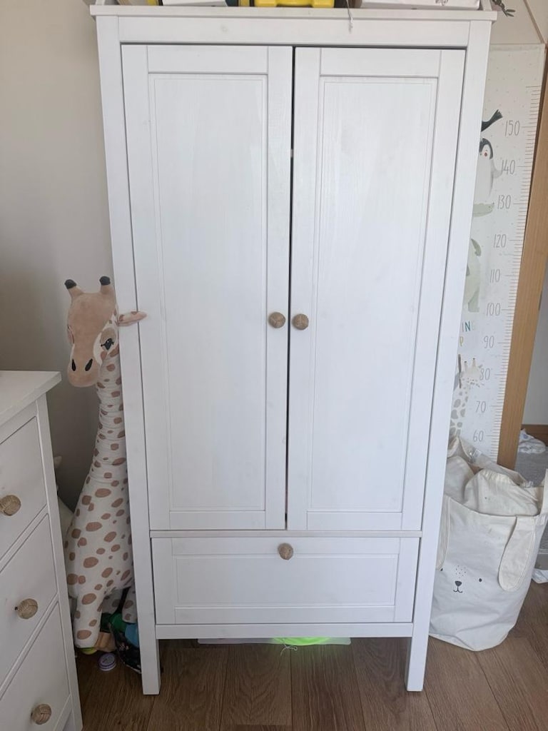 ikea çocuk dolabı - 2