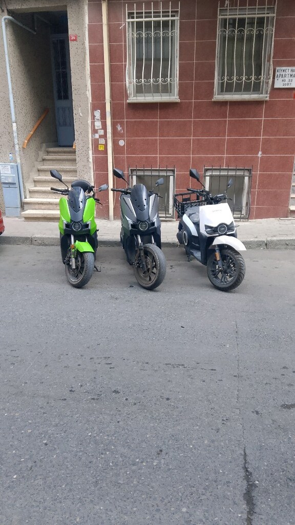 Silence s01 ve s02 batarya 5.6 kwh standart 2 adet batarya vardır - 6