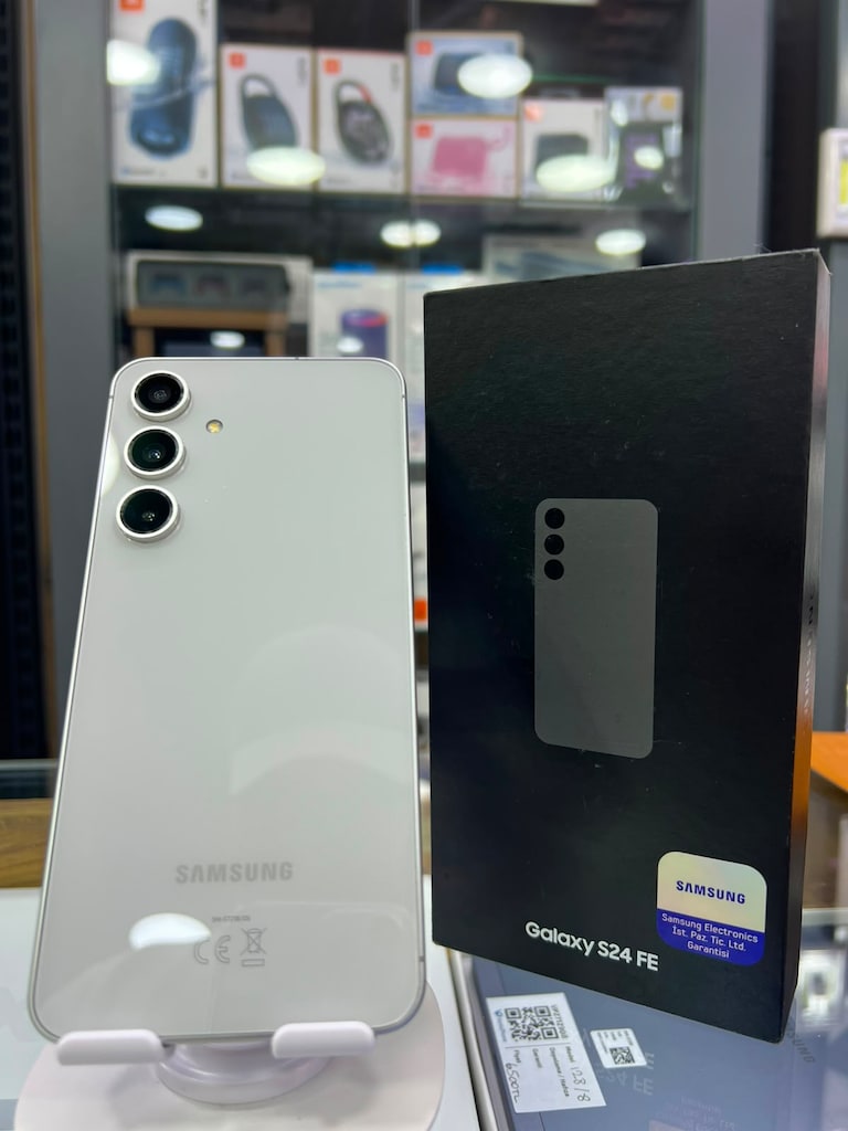 SAMSUNG S24FE - 8/256 GB - TEMİZ - SAMSUNG TR GARANTİLİ - 2