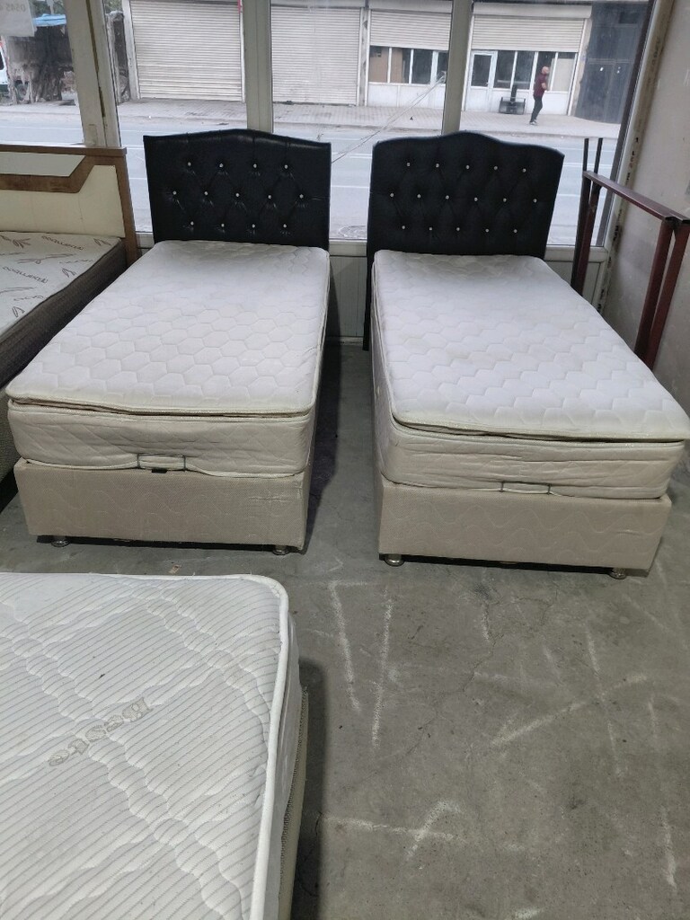 iki adet tek kişilik baza başlık yatak - 2