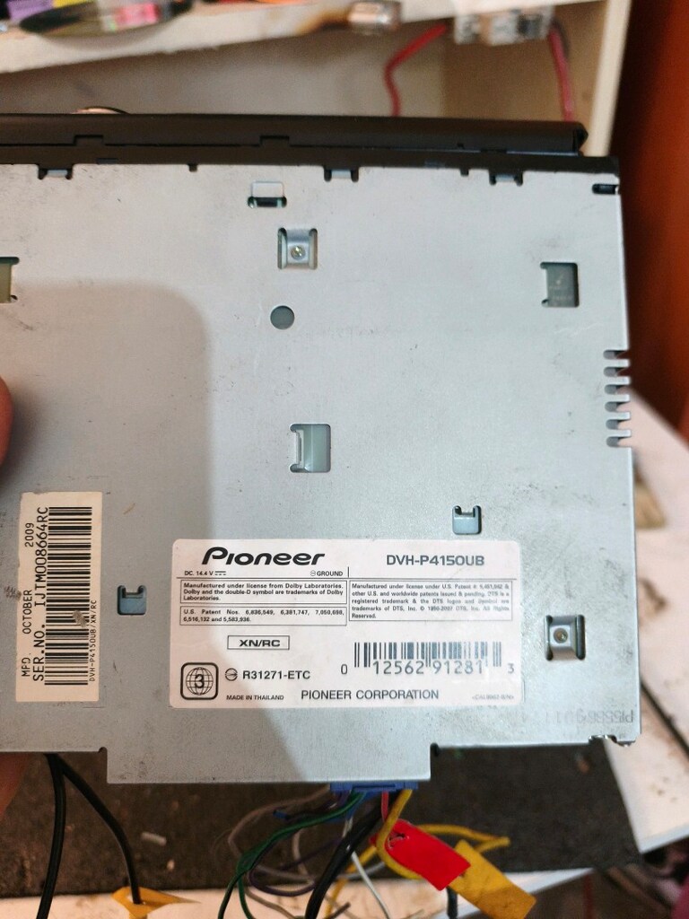 Pioneer dvh 4150 UB - 5