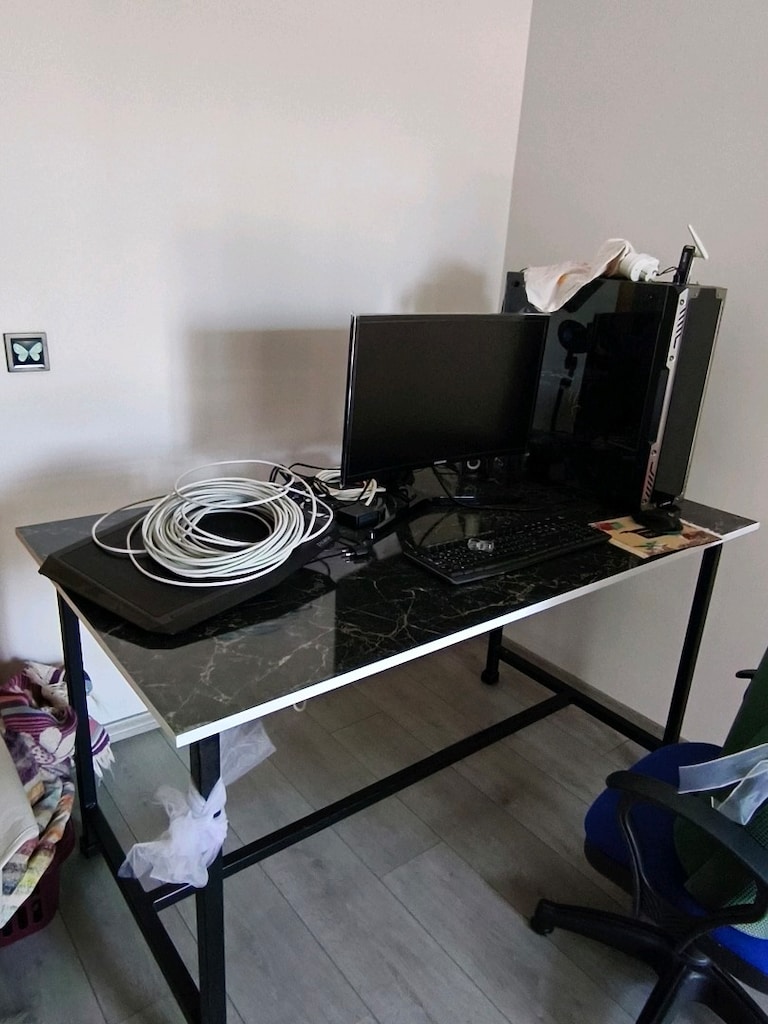 COK KULLANISLI DEMIRAYAKLI MDF MASA - 2