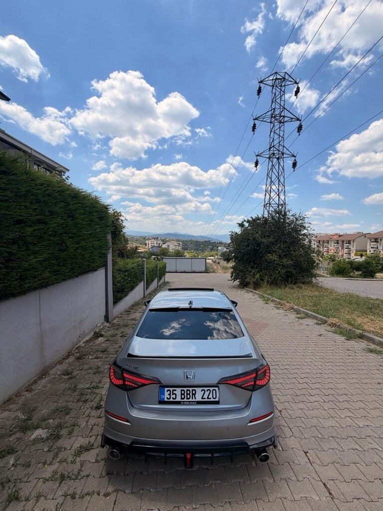 Honda civic 1.5 VTEC ECO ELEGANCE HATASIZ BOYASIZ 70 binde - 9