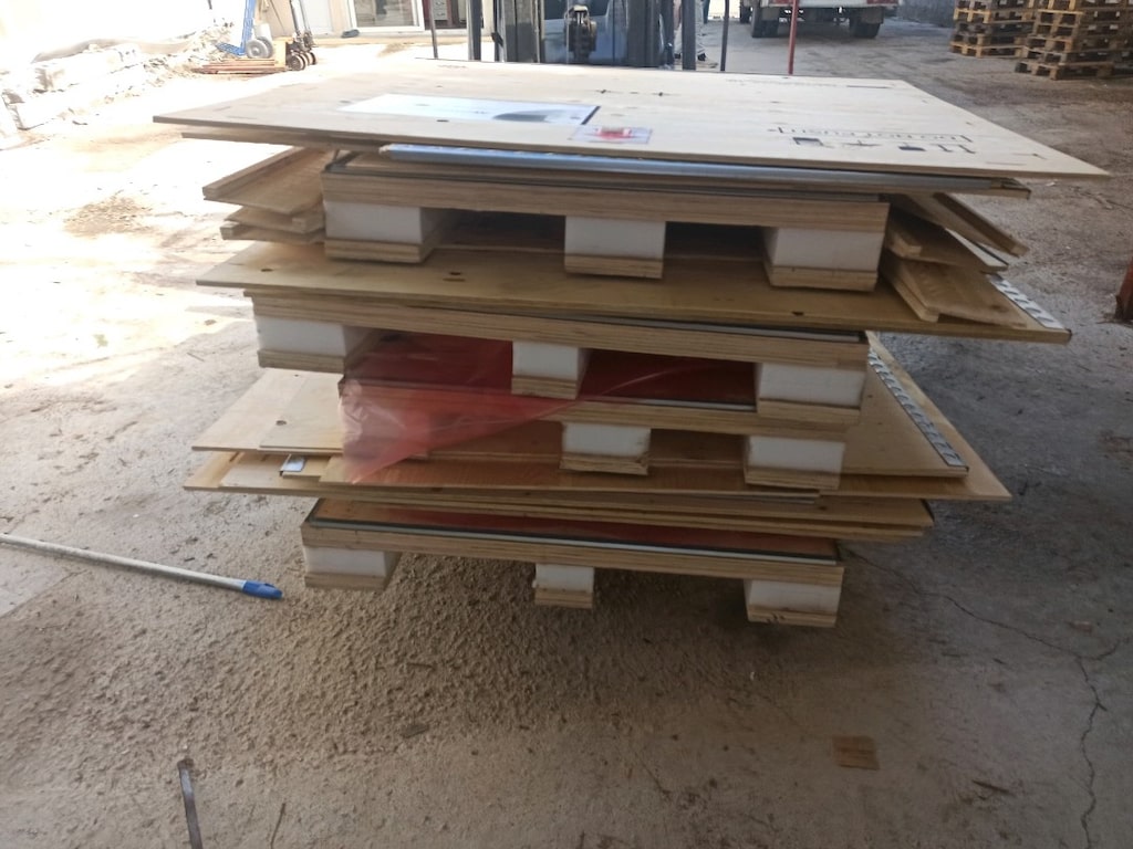 kontrplak 1 ve 1.5 ml 167*157 MT ve104*174 MT 20 adet - 6
