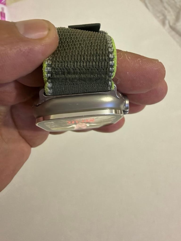 Apple Watch Ultra 1 - 3