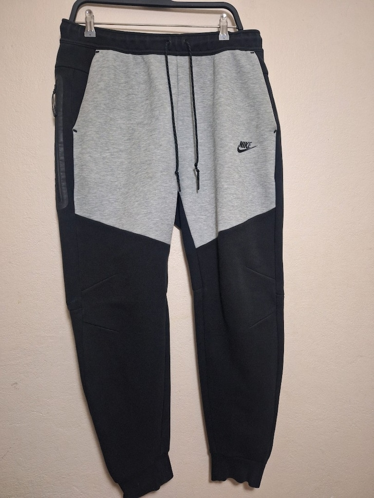 Nike panda Tech Fleece L beden eşofman altı