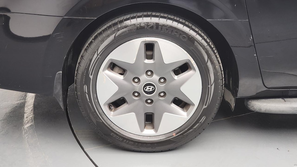 Hyundai STARIA ELITE 2.2 CRDI 177 8AT 4x4 - 20