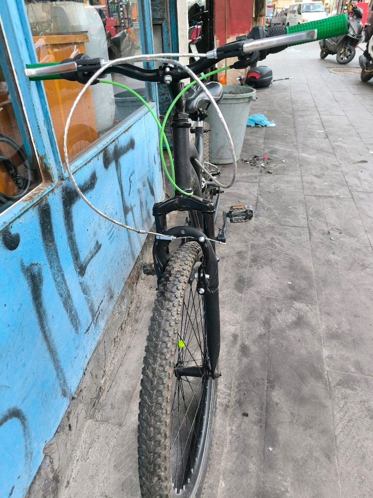 24 jant ve 20 jant sıkıntısız iki adet bisiklet.Acil Satılık! - 2