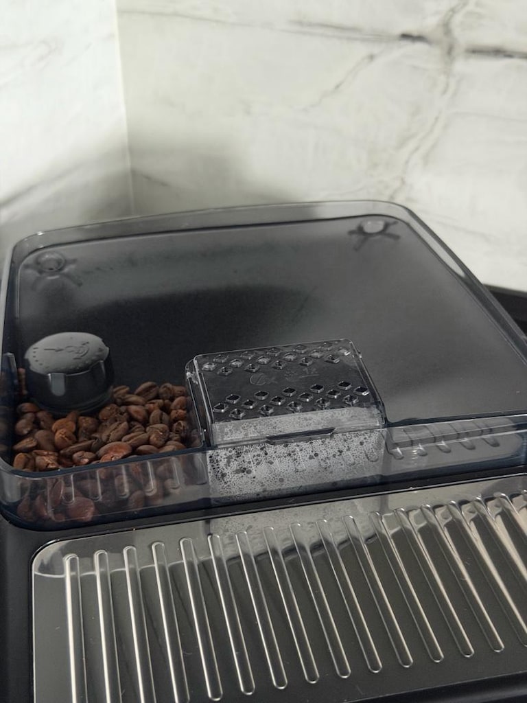 Philips EP5547/90 5500 Serisi Tam otomatik espresso makinası - 3