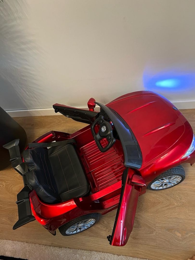 Mercedes Kırmızı Akülü Araba 12 volt - 3