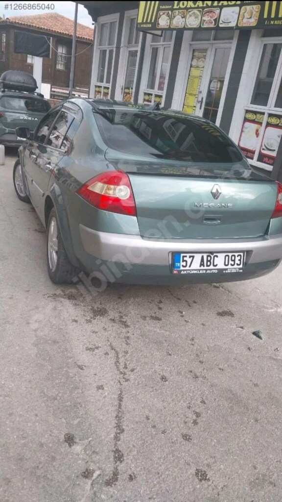Megane2004 model temiz bakımlı aile aracıdır tüm bakımları yapılmıştır - 6