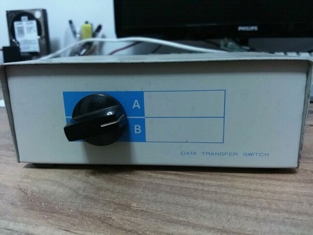 LPT (paralel) bağlantılı yazıcılar için seçici / switcher