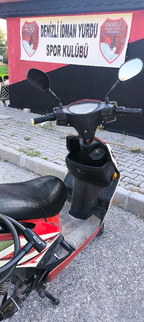 VSM parasına satılık ST Max bora 250 sıfır akülü tertemiz ilk gelen al - 5