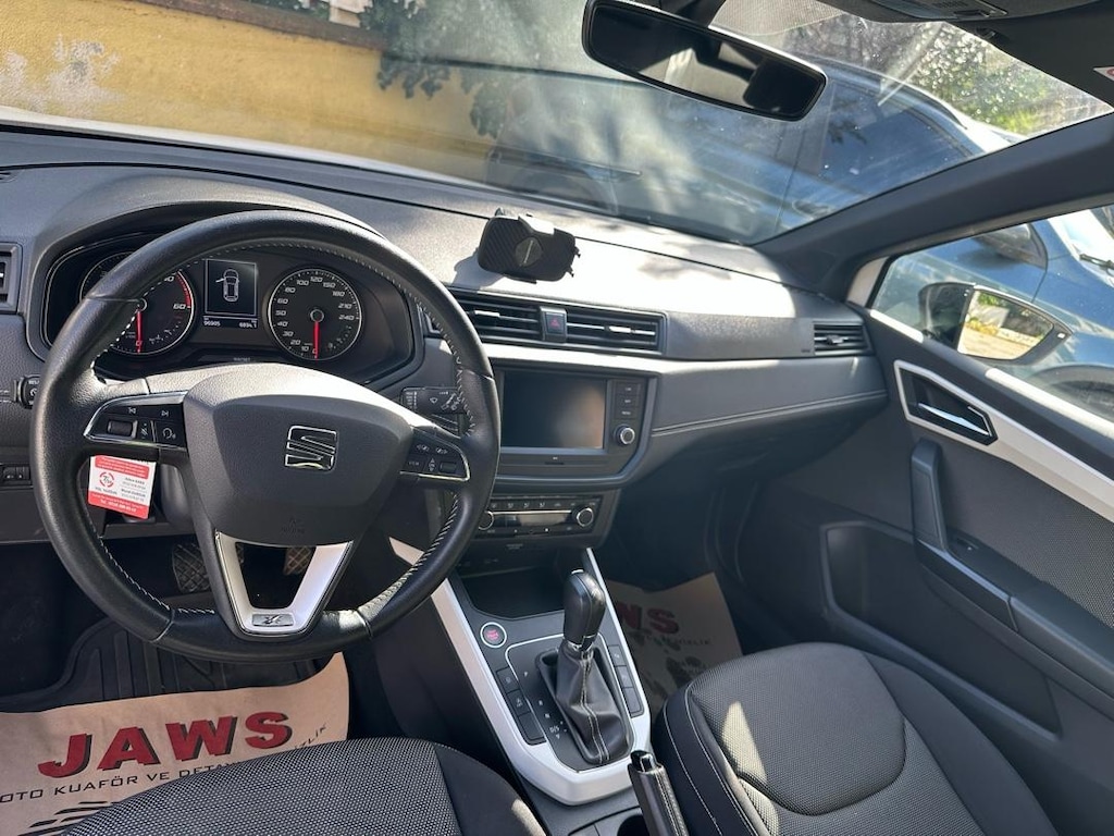 SEAT ARONA 1.6 TDI - 11